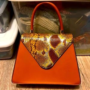 Snake skin purse
